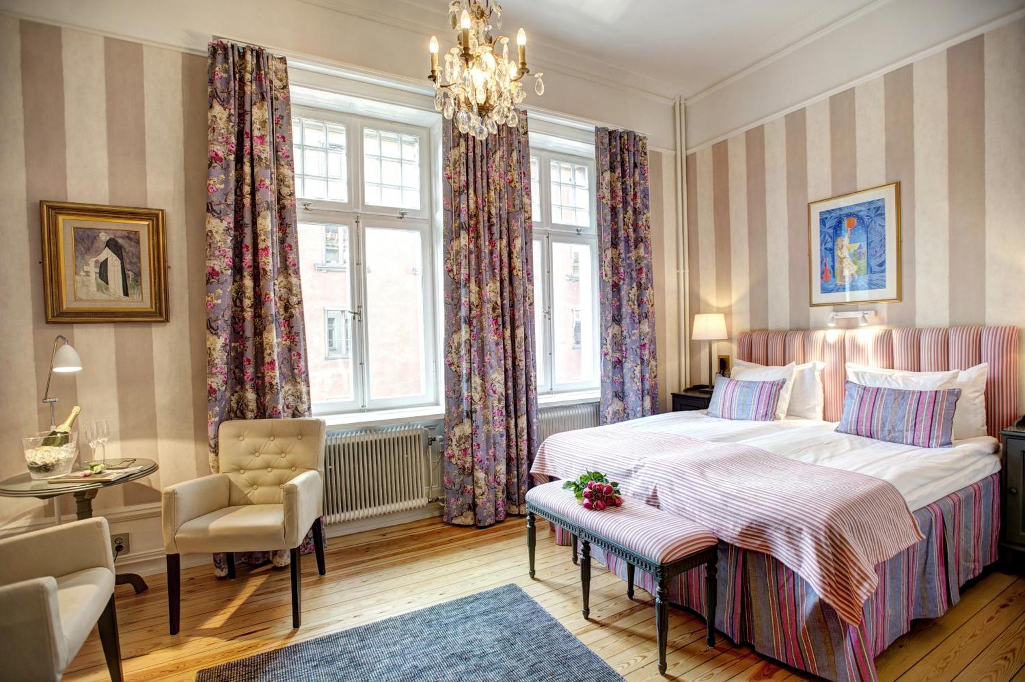 Hotel Kung Carl, Worldhotels Crafted Stockholm Exterior photo