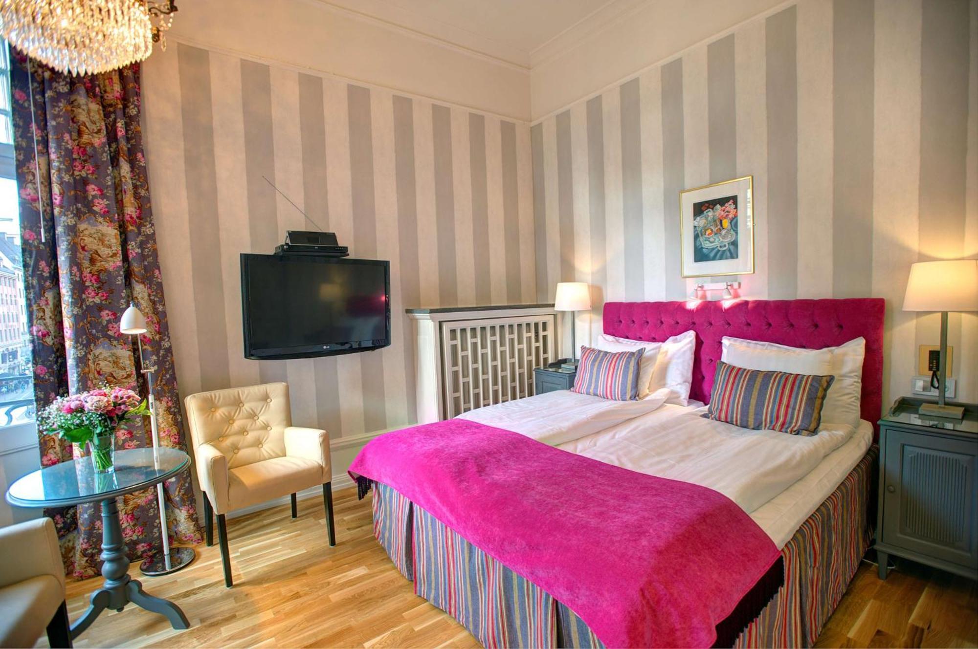 Hotel Kung Carl, Worldhotels Crafted Stockholm Exterior photo