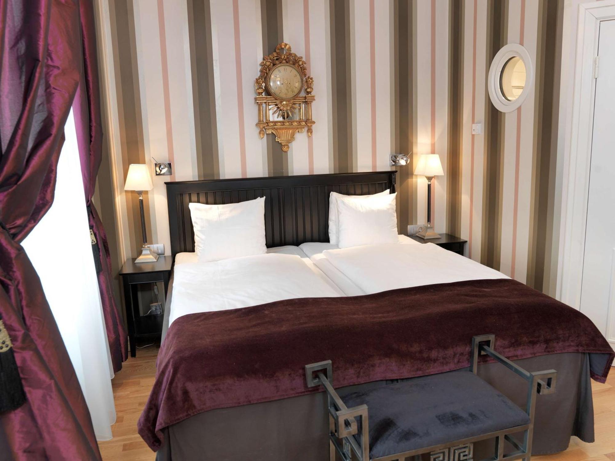 Hotel Kung Carl, Worldhotels Crafted Stockholm Exterior photo