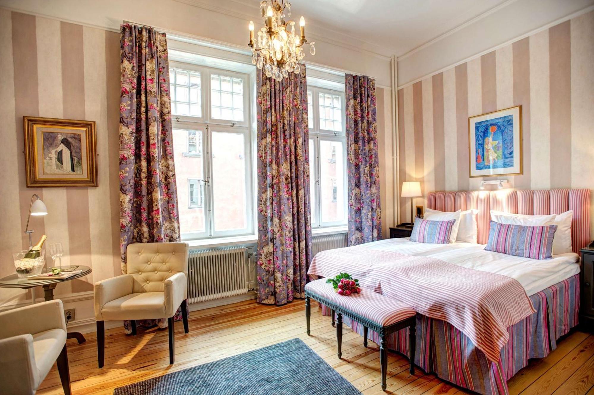 Hotel Kung Carl, Worldhotels Crafted Stockholm Exterior photo