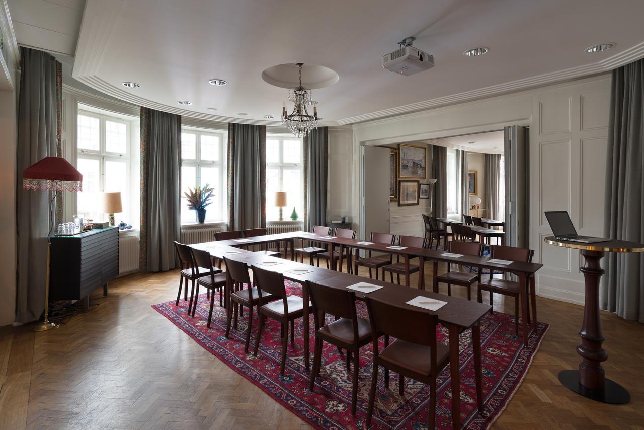 Hotel Kung Carl, Worldhotels Crafted Stockholm Exterior photo